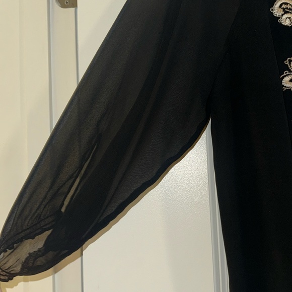 Blouse - Picture 3 of 4